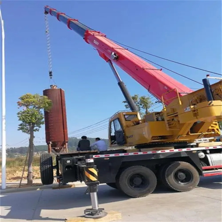 湖州吴兴专业吊车租赁多少钱