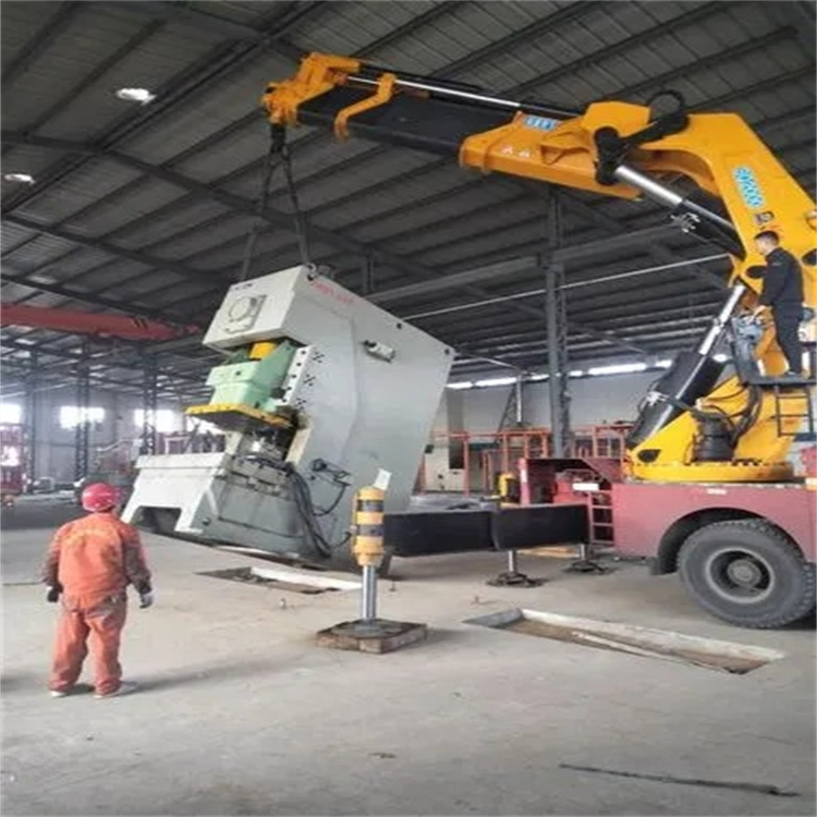 湖州吴兴80吨折臂吊车出租附近电话