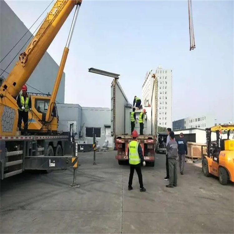 湖州吴兴如何找到附近的吊车救援服务