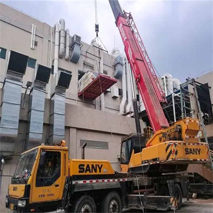 湖州吴兴吊车如何吊彩钢瓦